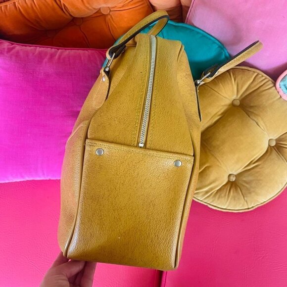 Vintage AIRWAY INDUSTRIES Vintage 60s bowler bag Yellow/Tan Mod Vinyl Satchel - Picture 5 of 7